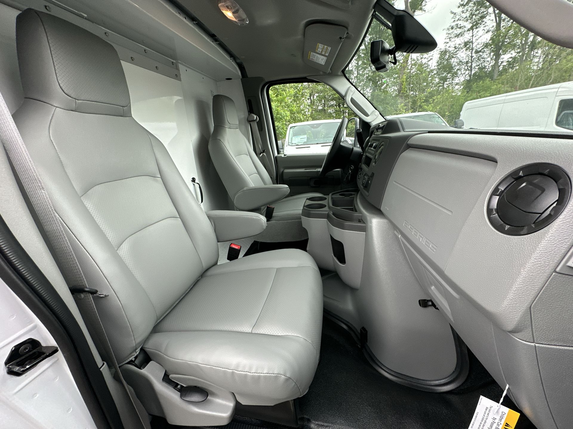 Thumbnail: 2026 Ford Econoline - 18