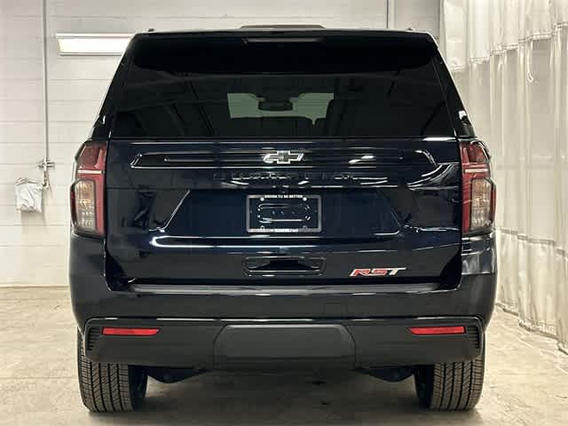 Thumbnail: 2023 Chevrolet Suburban - 4