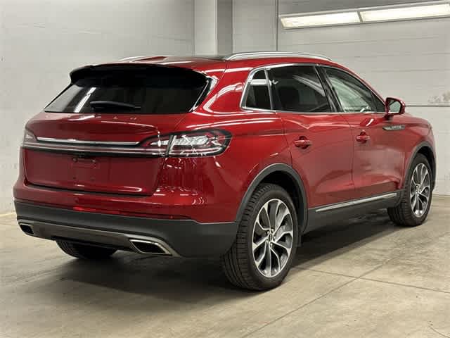 Thumbnail: 2021 Lincoln Nautilus - 21