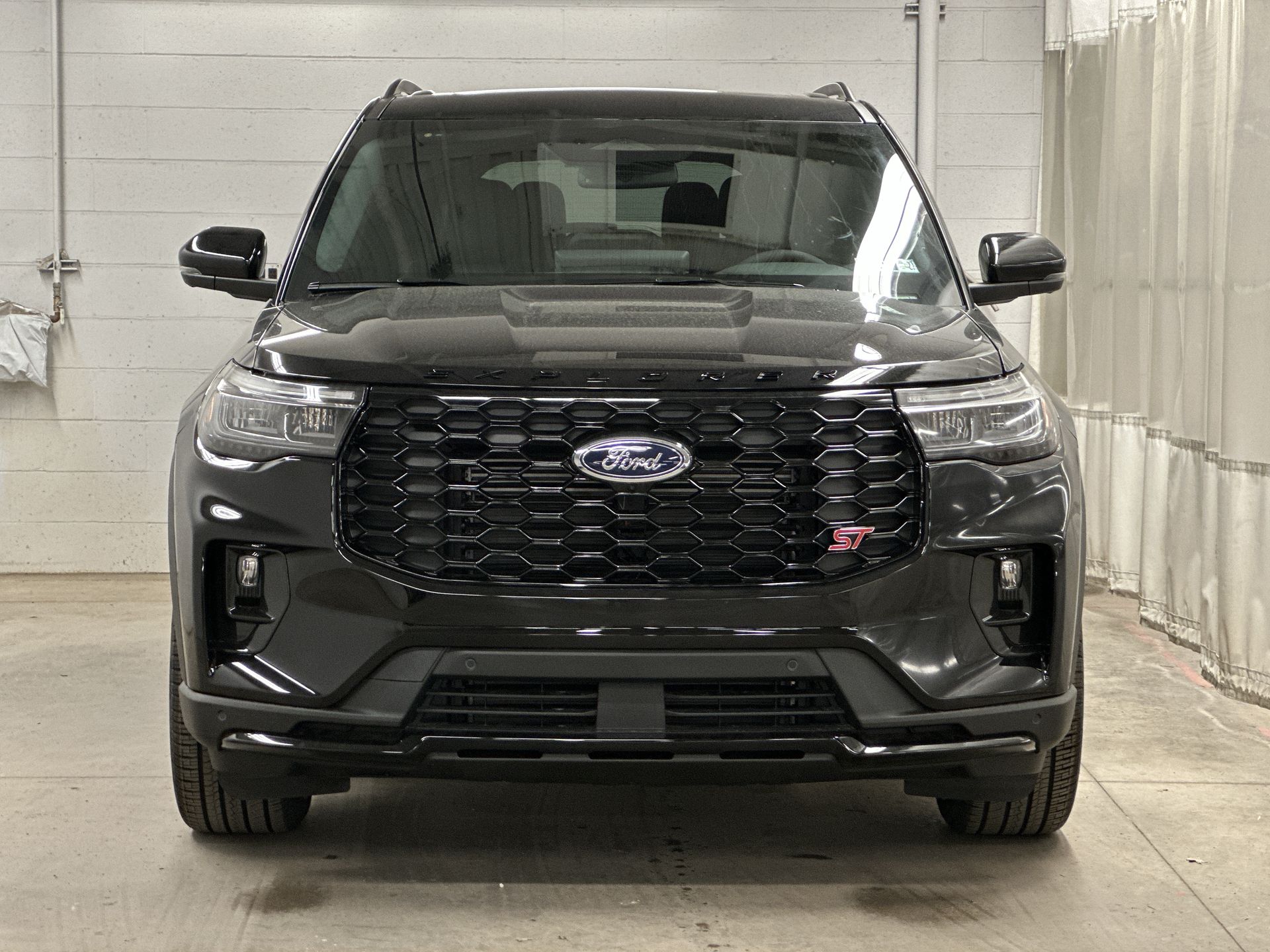 Thumbnail: 2026 Ford Explorer - 32