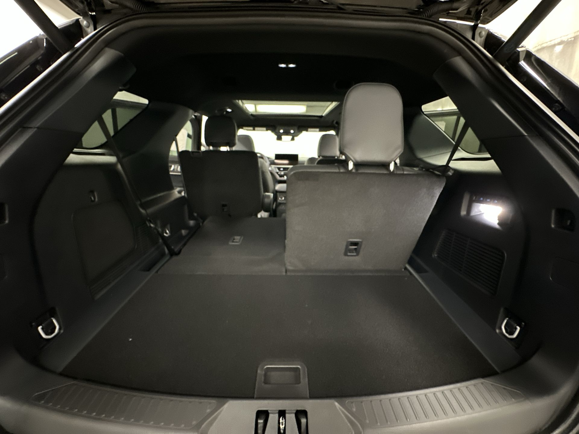 Thumbnail: 2026 Ford Explorer - 26