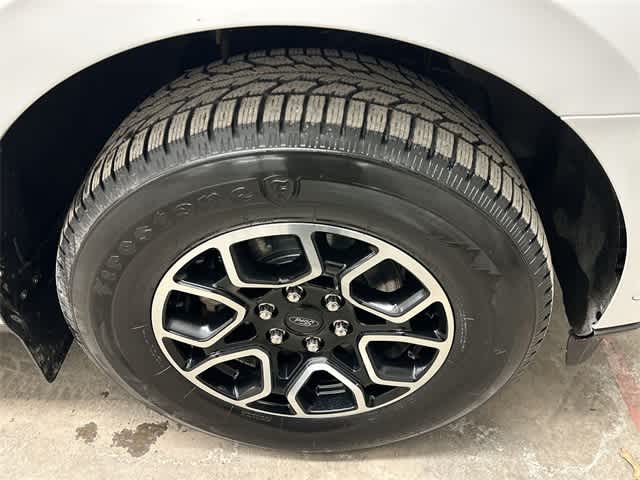 Thumbnail: 2021 Ford Expedition - 5