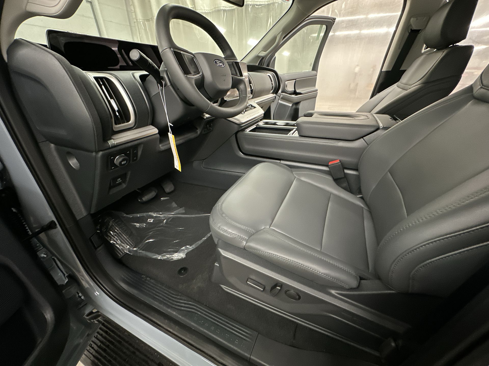 Thumbnail: 2026 Ford Expedition - 14