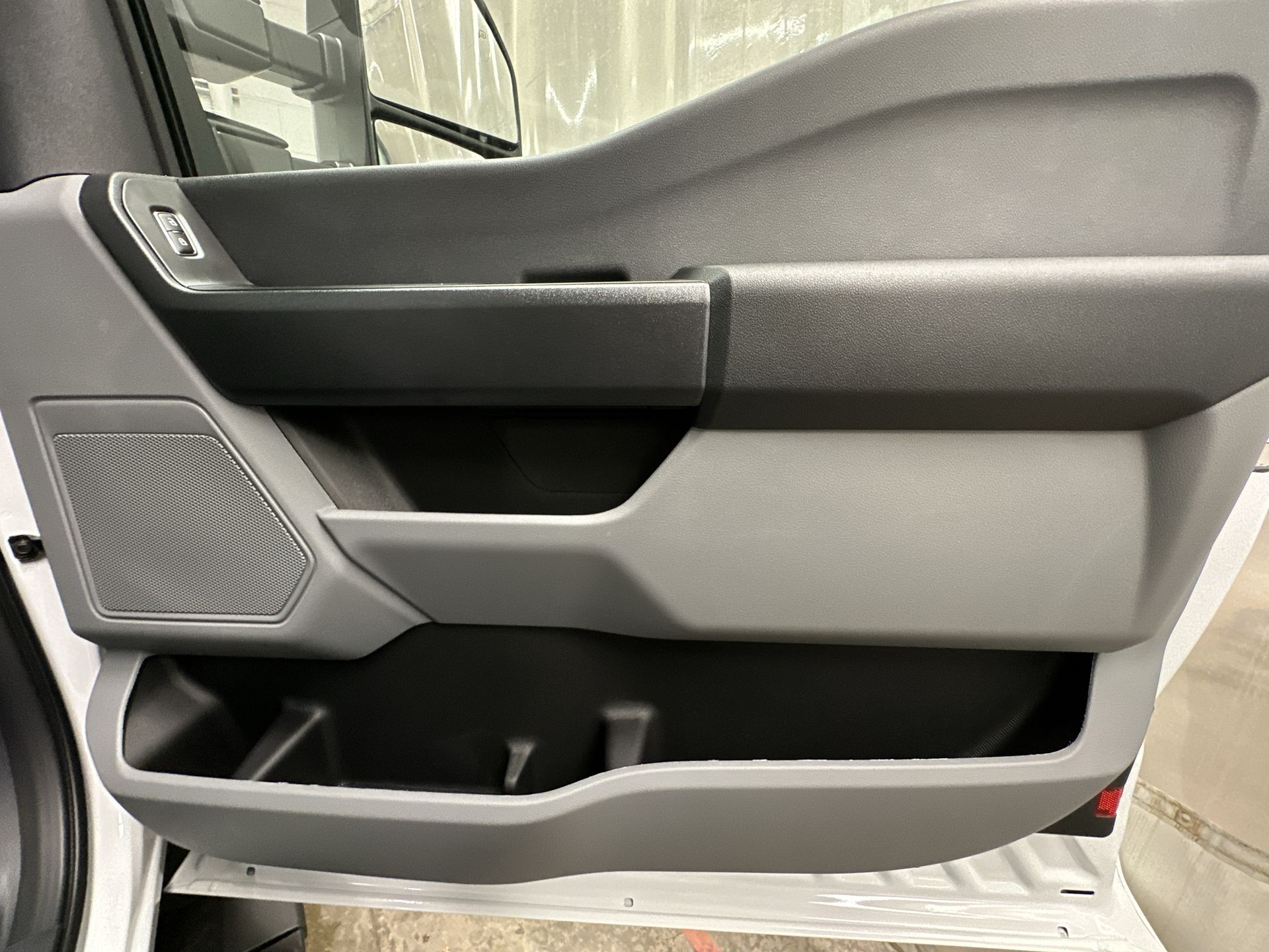 Thumbnail: 2026 Ford Econoline - 21