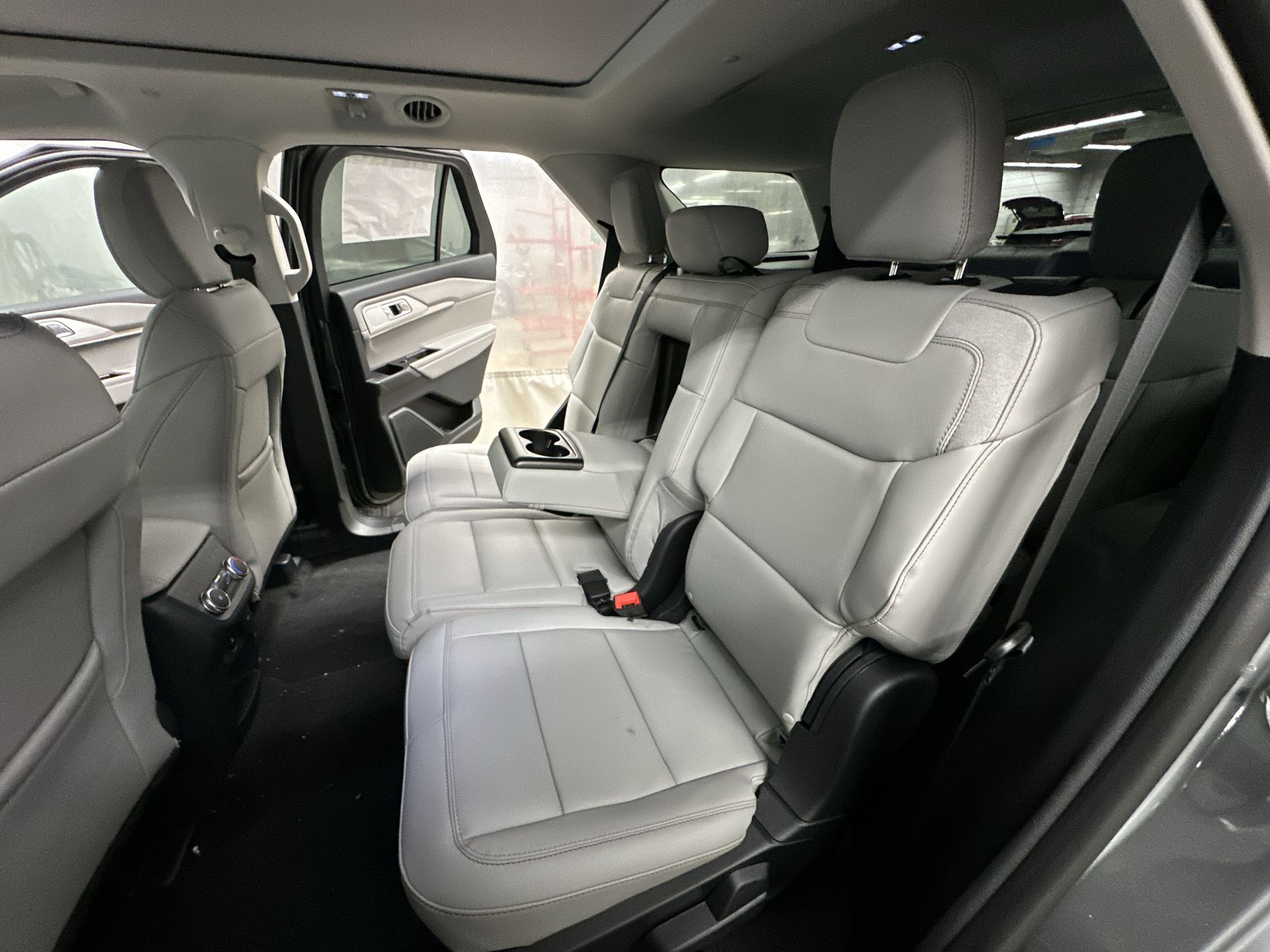 Thumbnail: 2026 Ford Explorer - 19