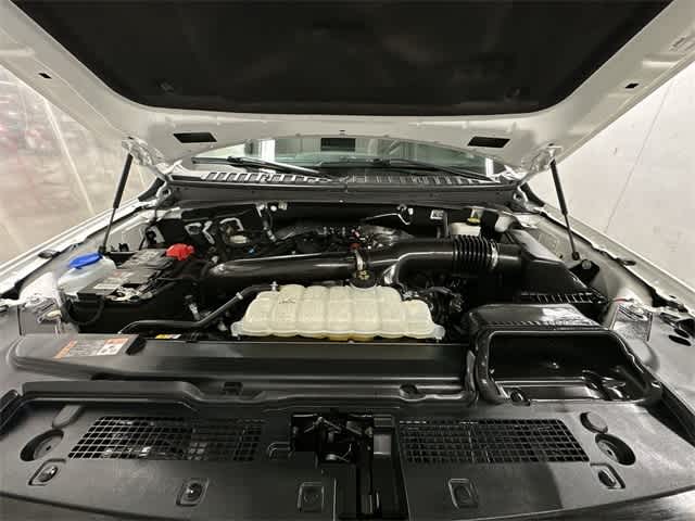 Thumbnail: 2022 Ford Expedition - 31