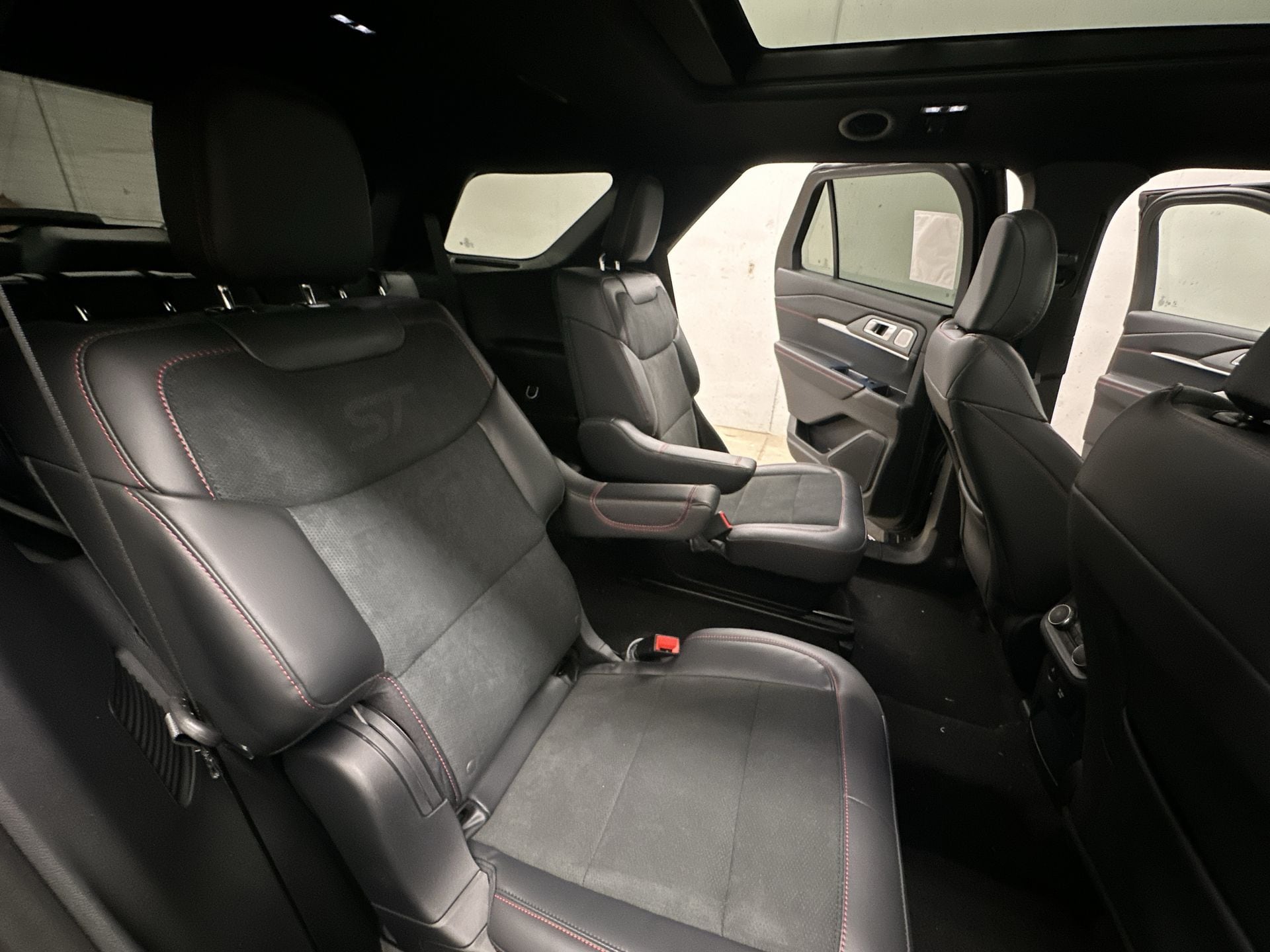 Thumbnail: 2026 Ford Explorer - 24