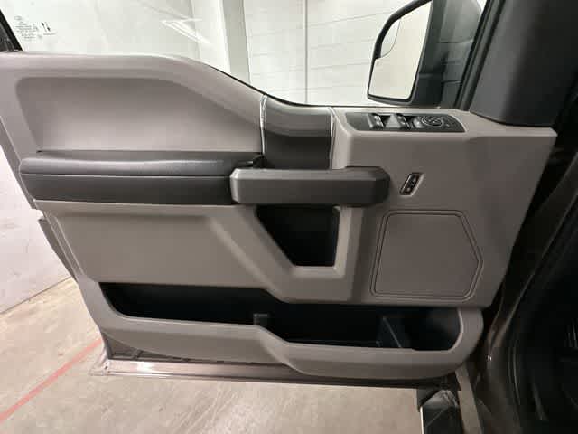 Thumbnail: 2019 Ford F-150 - 16