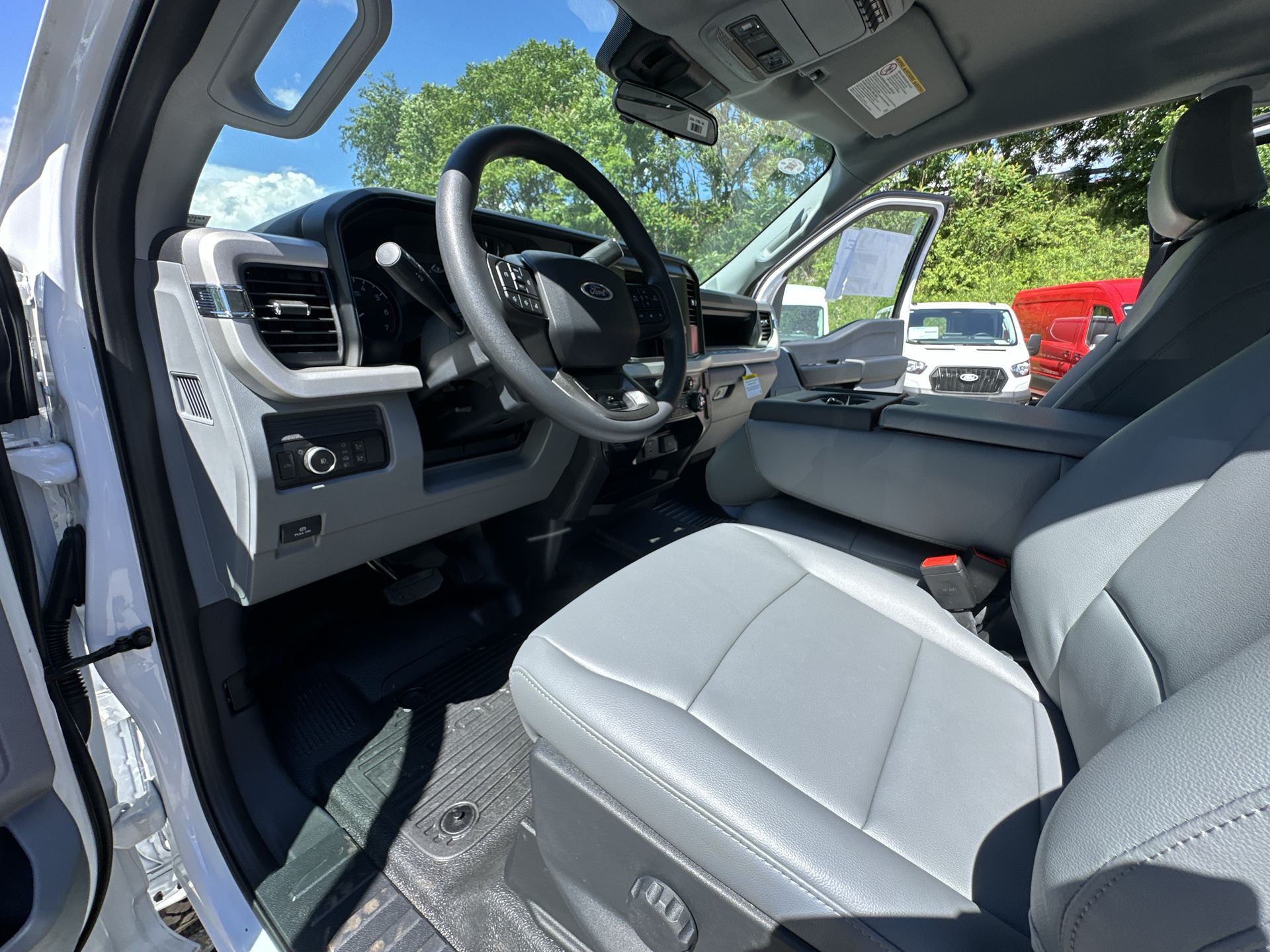 2026 Ford F-250 Super Duty XL - Photo 14