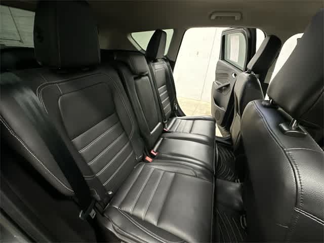 Thumbnail: 2018 Ford Escape - 21