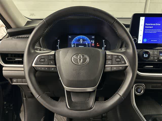 Thumbnail: 2025 Toyota Grand Highlander - 7