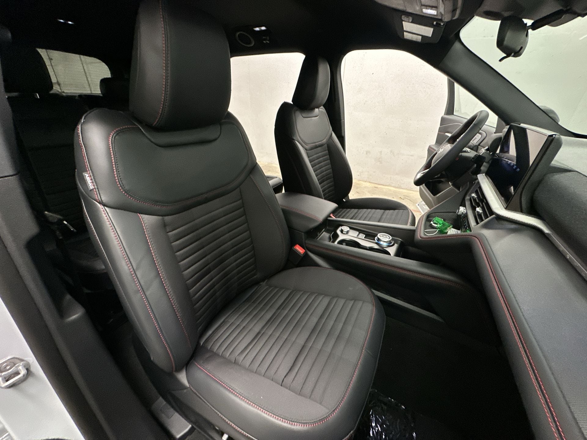 Thumbnail: 2026 Ford Explorer - 22