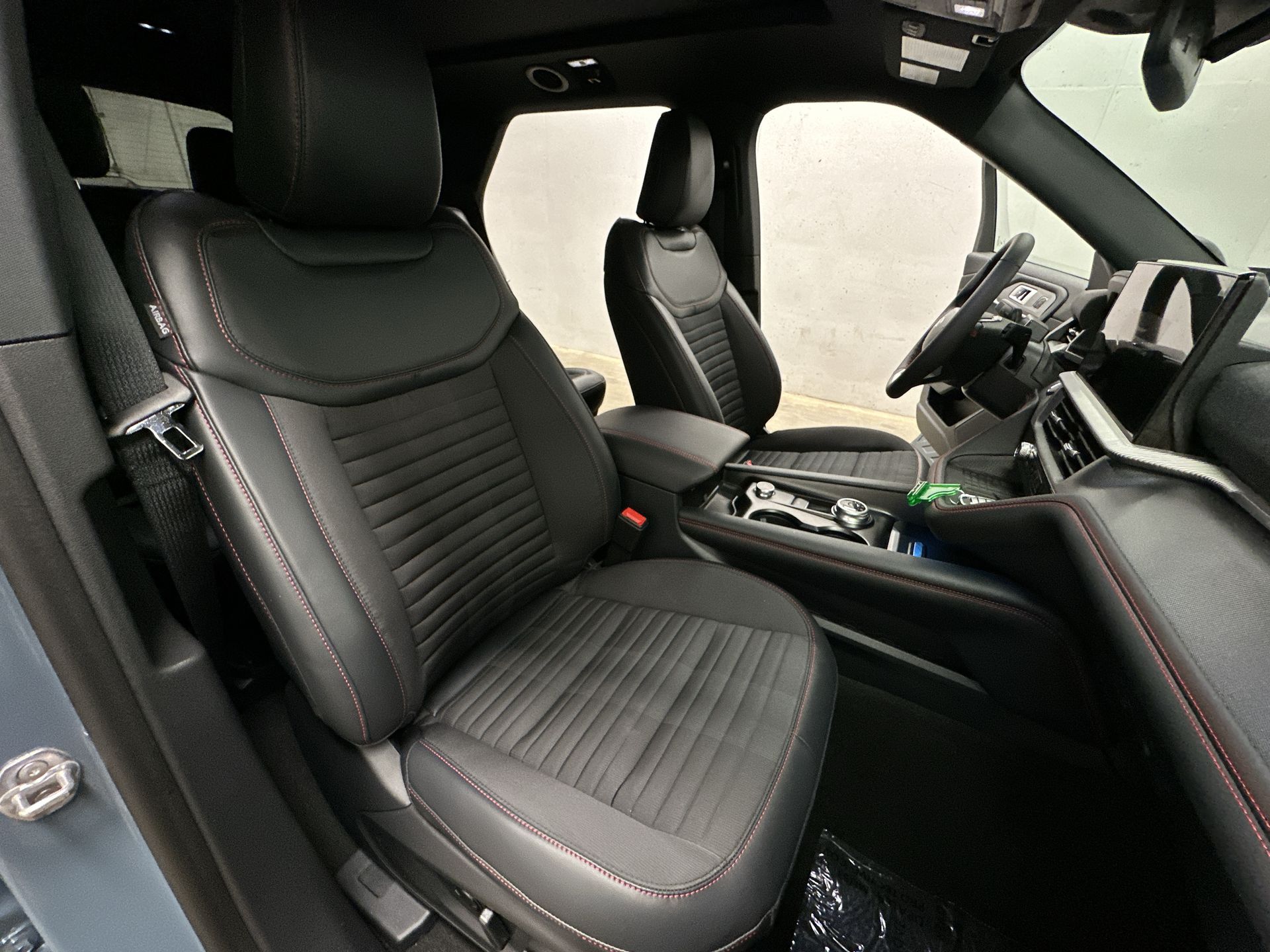 Thumbnail: 2025 Ford Explorer - 24