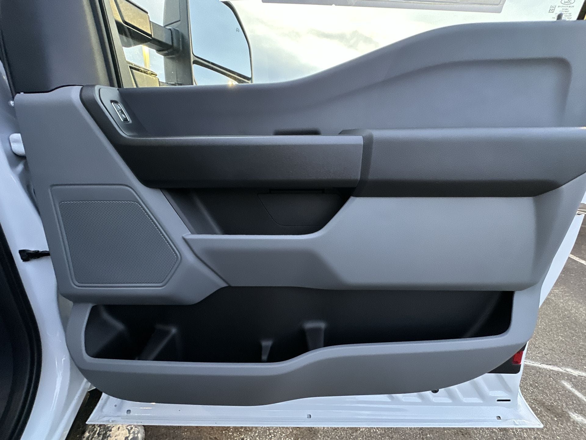 Thumbnail: 2026 Ford Econoline - 21