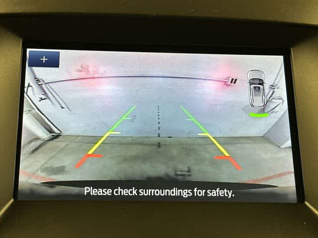 Thumbnail: 2020 Ford Edge - 14