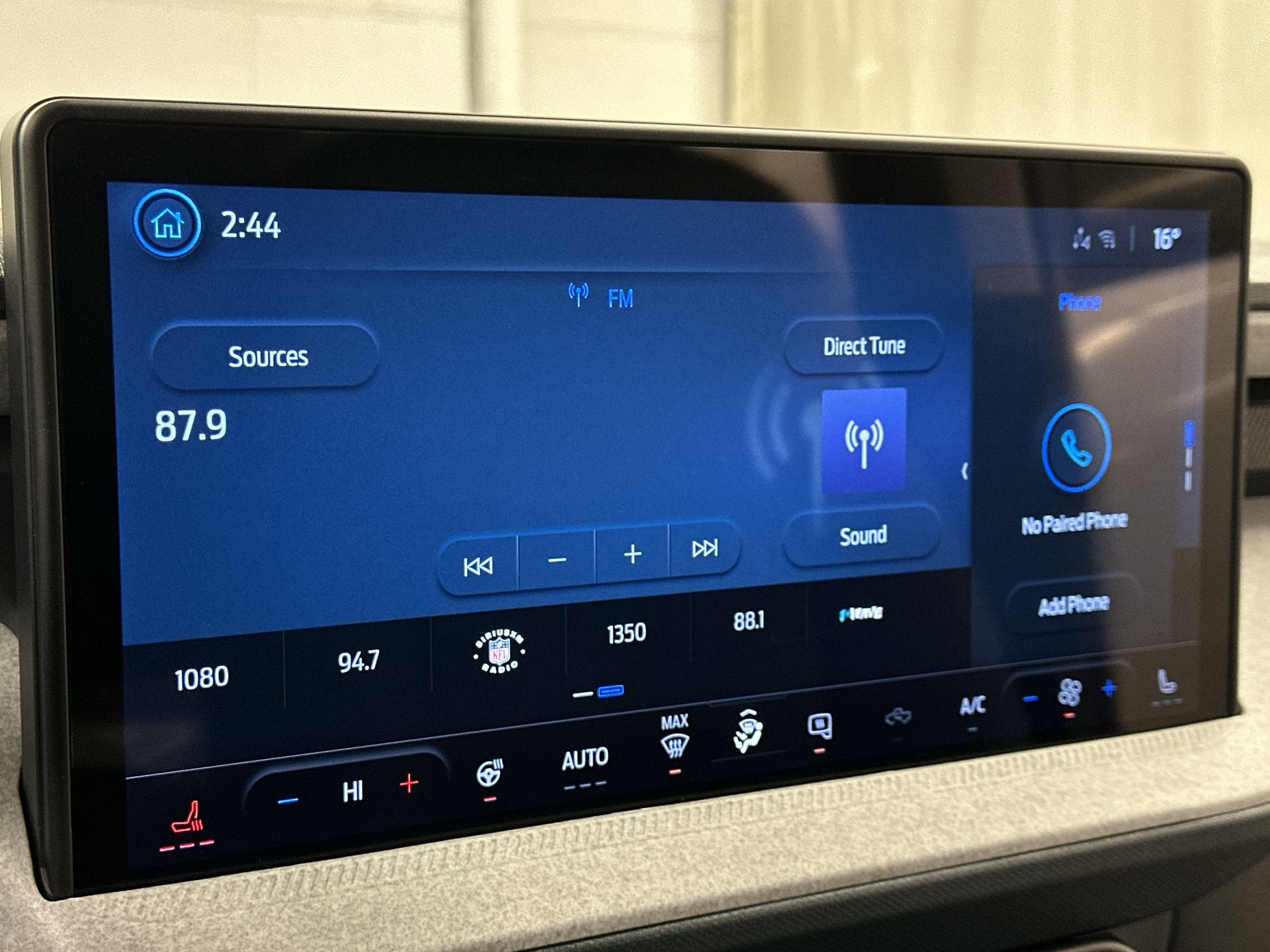 Thumbnail: 2026 Ford Maverick - 11