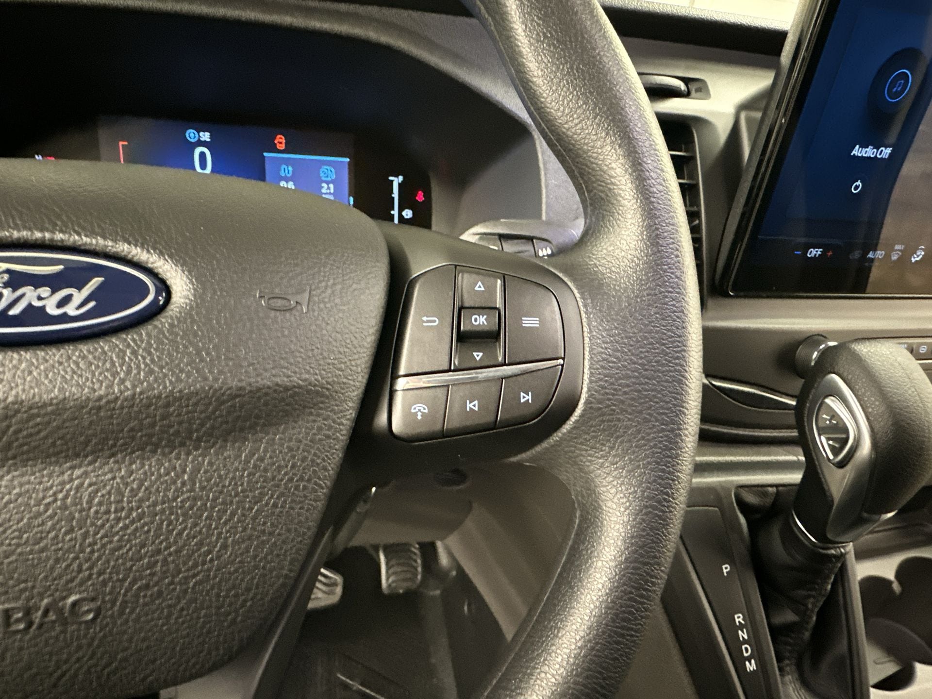 Thumbnail: 2026 Ford Transit Series - 9