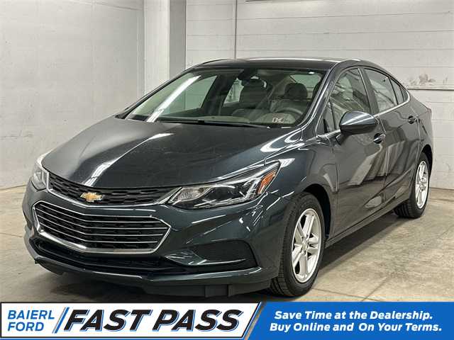 Thumbnail: 2018 Chevrolet Cruze - 1