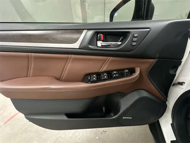 Thumbnail: 2019 Subaru Outback - 18