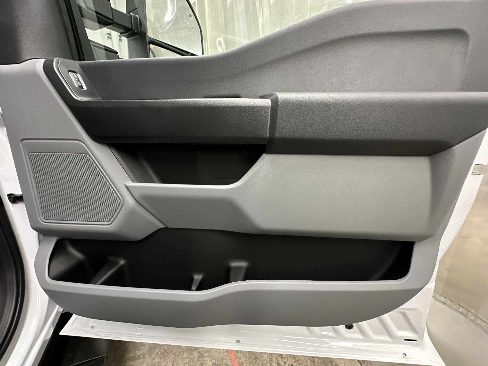 Thumbnail: 2026 Ford Econoline - 19