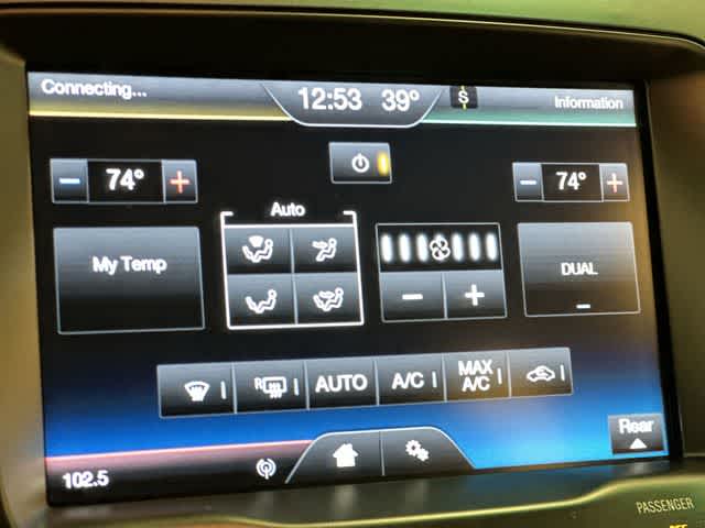 Thumbnail: 2015 Ford Explorer - 12