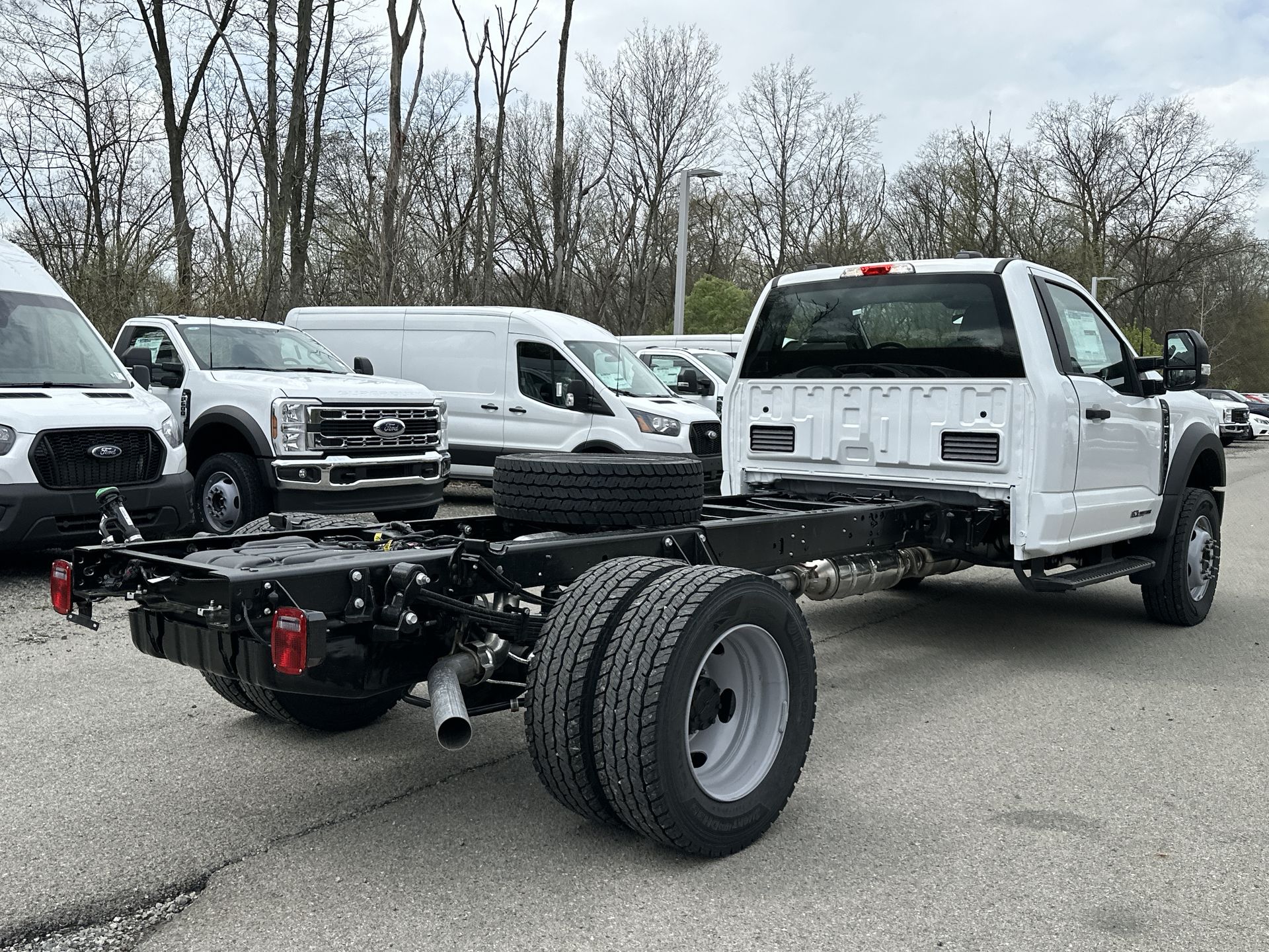 Thumbnail: 2025 Ford  - 25