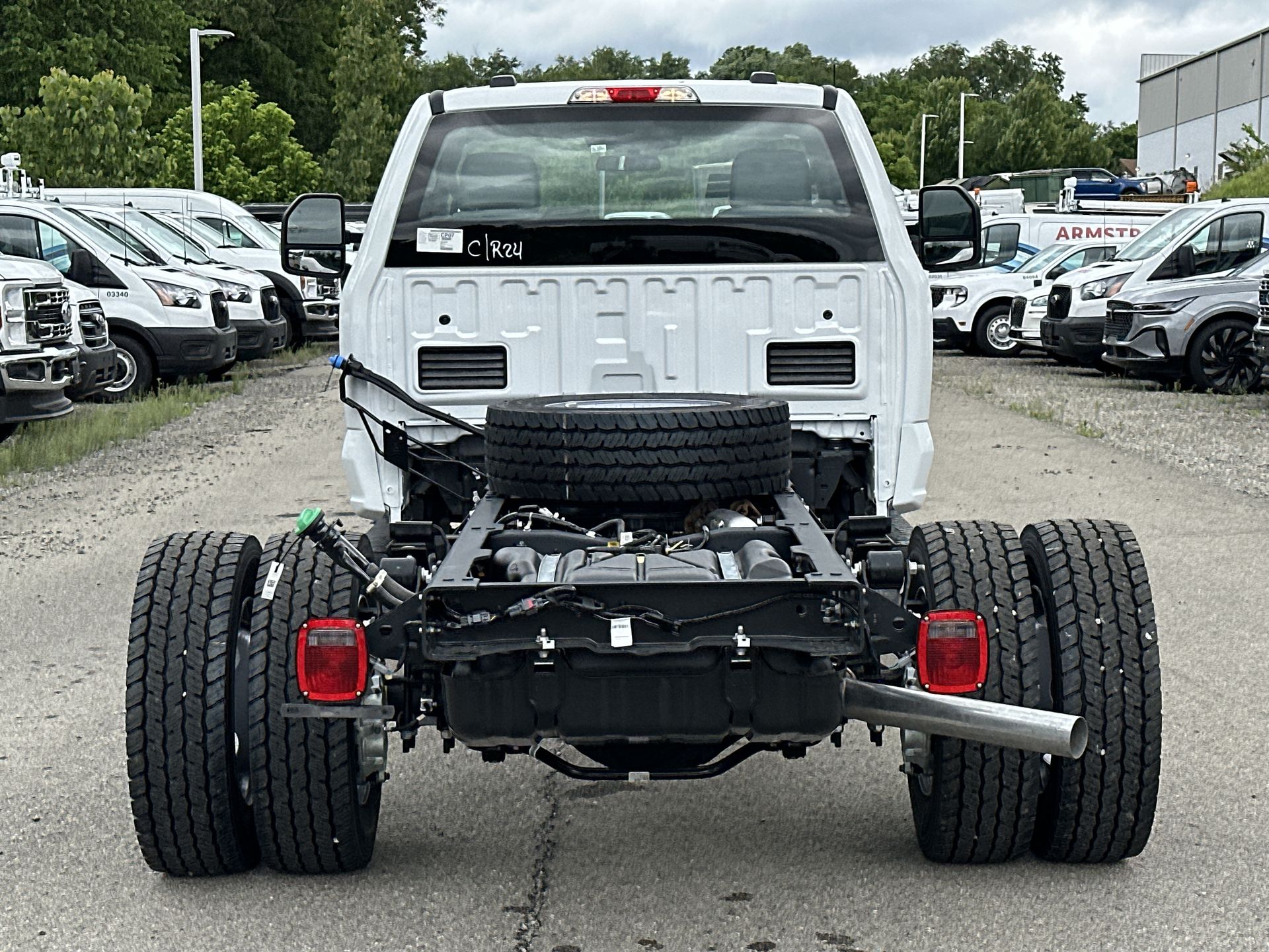 2025 Ford F-600 photo 4