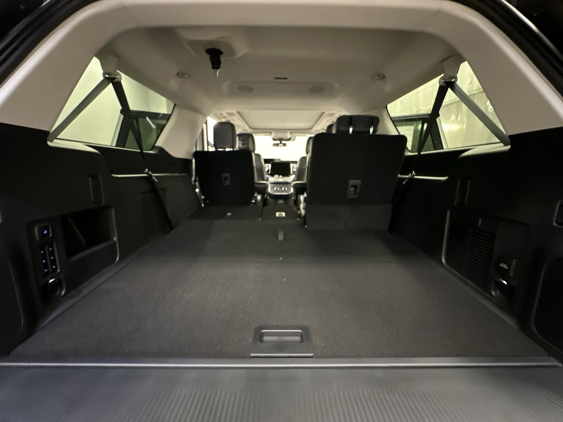 Thumbnail: 2026 Ford Expedition MAX - 27