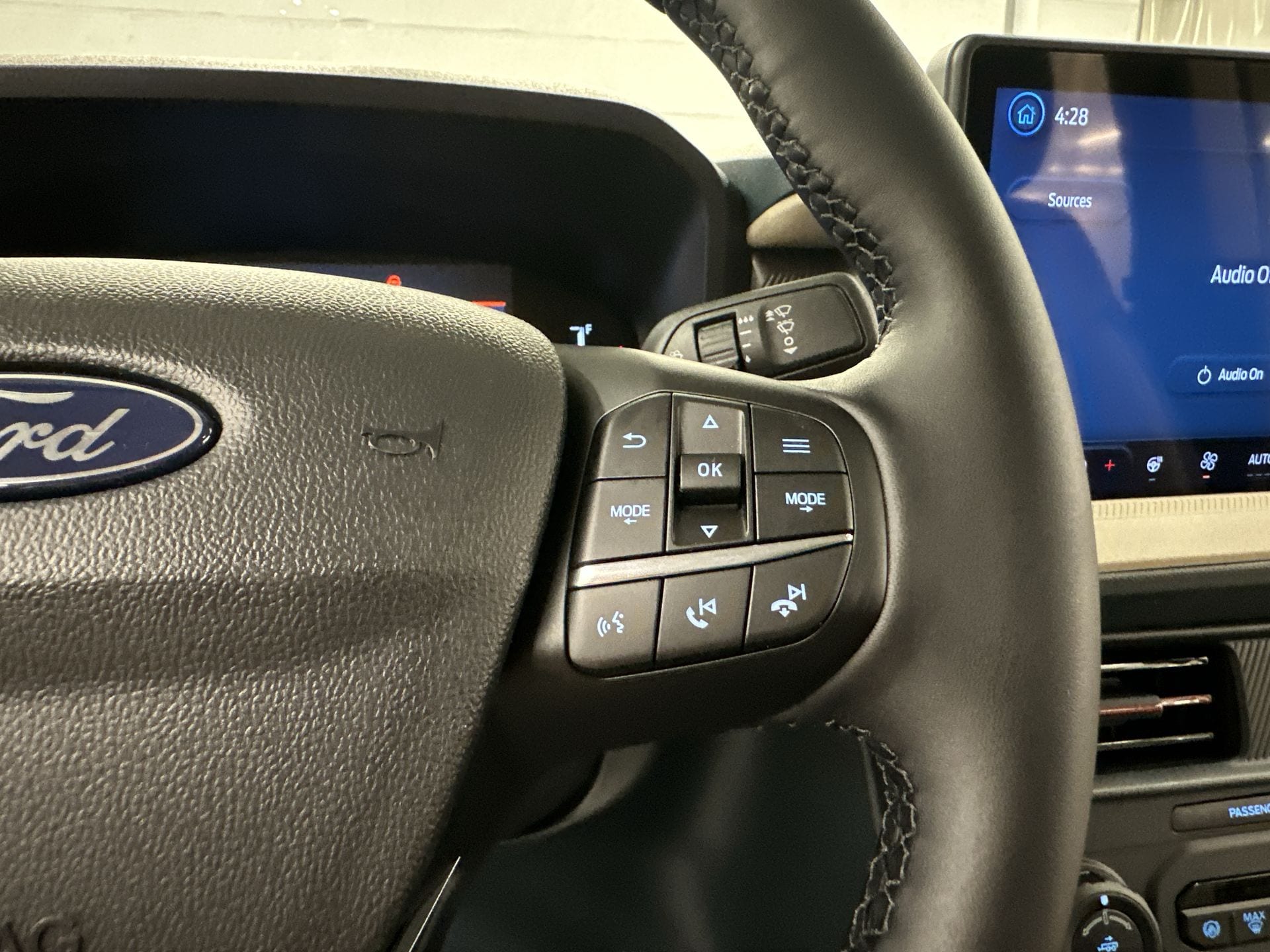 Thumbnail: 2026 Ford Maverick - 10