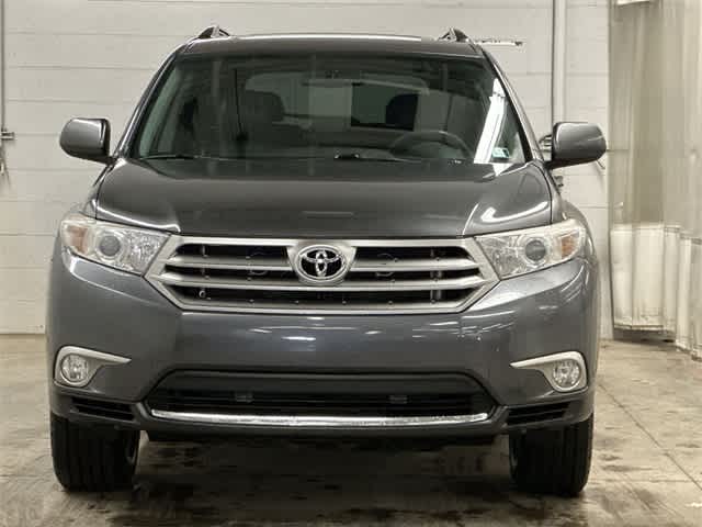 Thumbnail: 2013 Toyota Highlander - 20