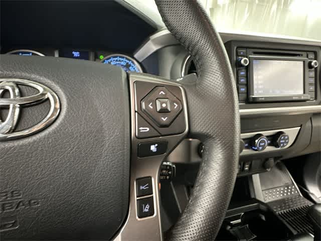 Thumbnail: 2019 Toyota Tacoma - 9