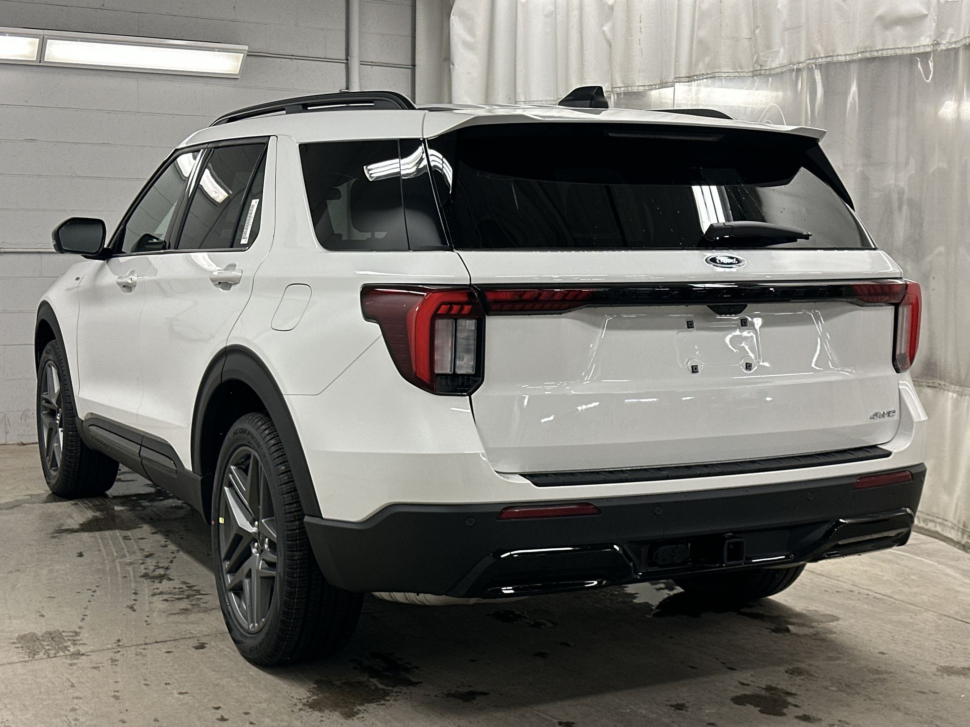 Thumbnail: 2026 Ford Explorer - 32