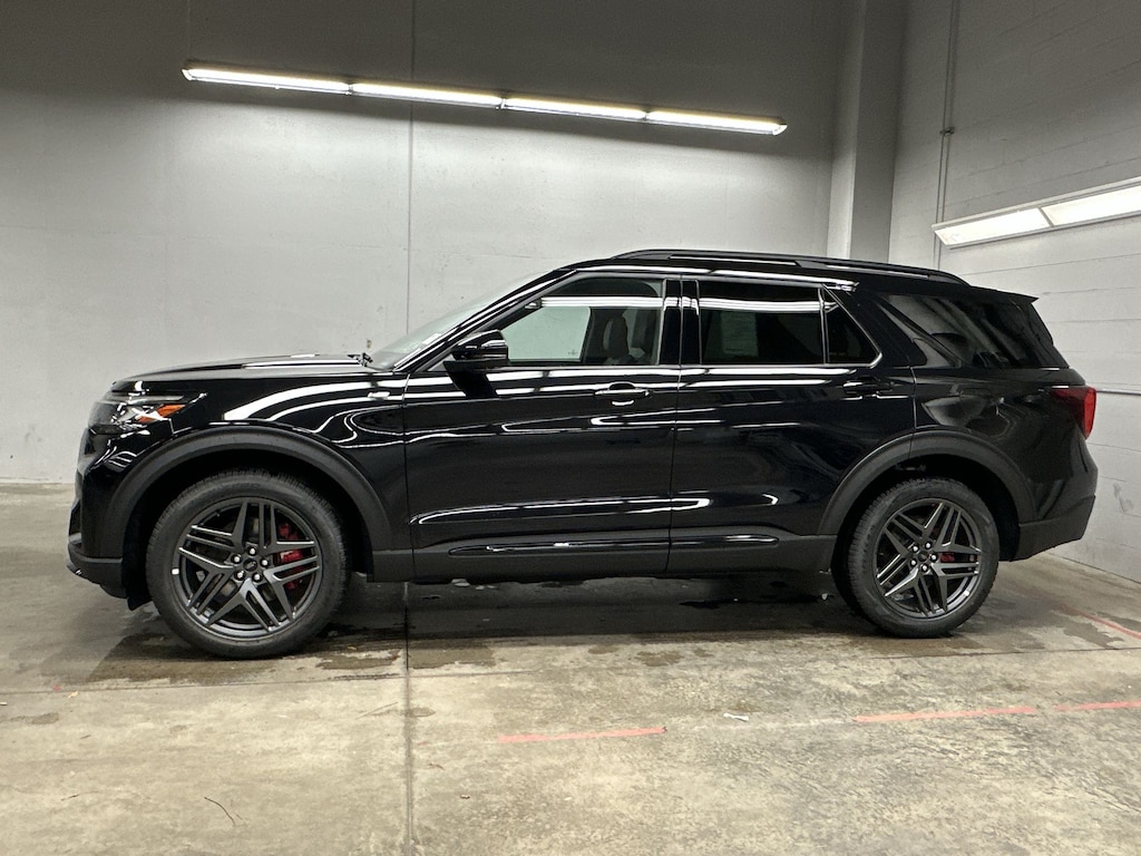 New 2025 Ford Explorer ST-Line SUV