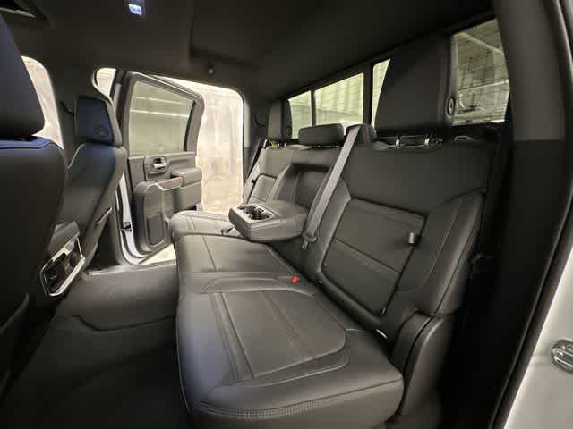Thumbnail: 2022 GMC Sierra 2500 - 20