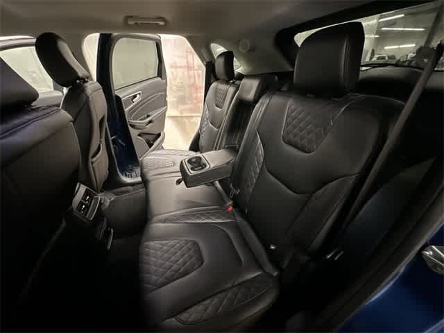 2024 Ford Edge Titanium 18
