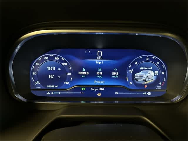 Thumbnail: 2023 Chevrolet Suburban - 6