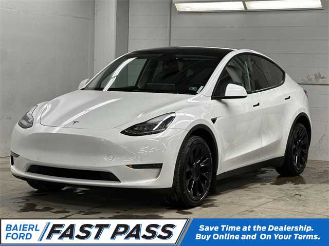 2021 Tesla Model Y Long Range's photo