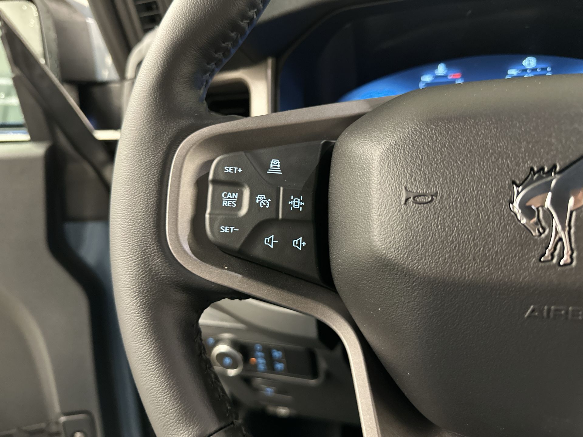 Thumbnail: 2025 Ford Bronco - 8