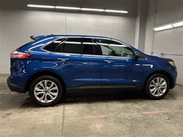2024 Ford Edge Titanium 3