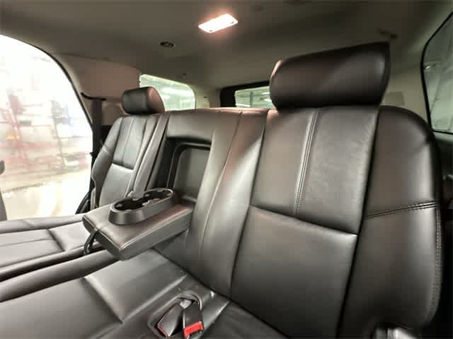 Thumbnail: 2009 Chevrolet Tahoe - 13