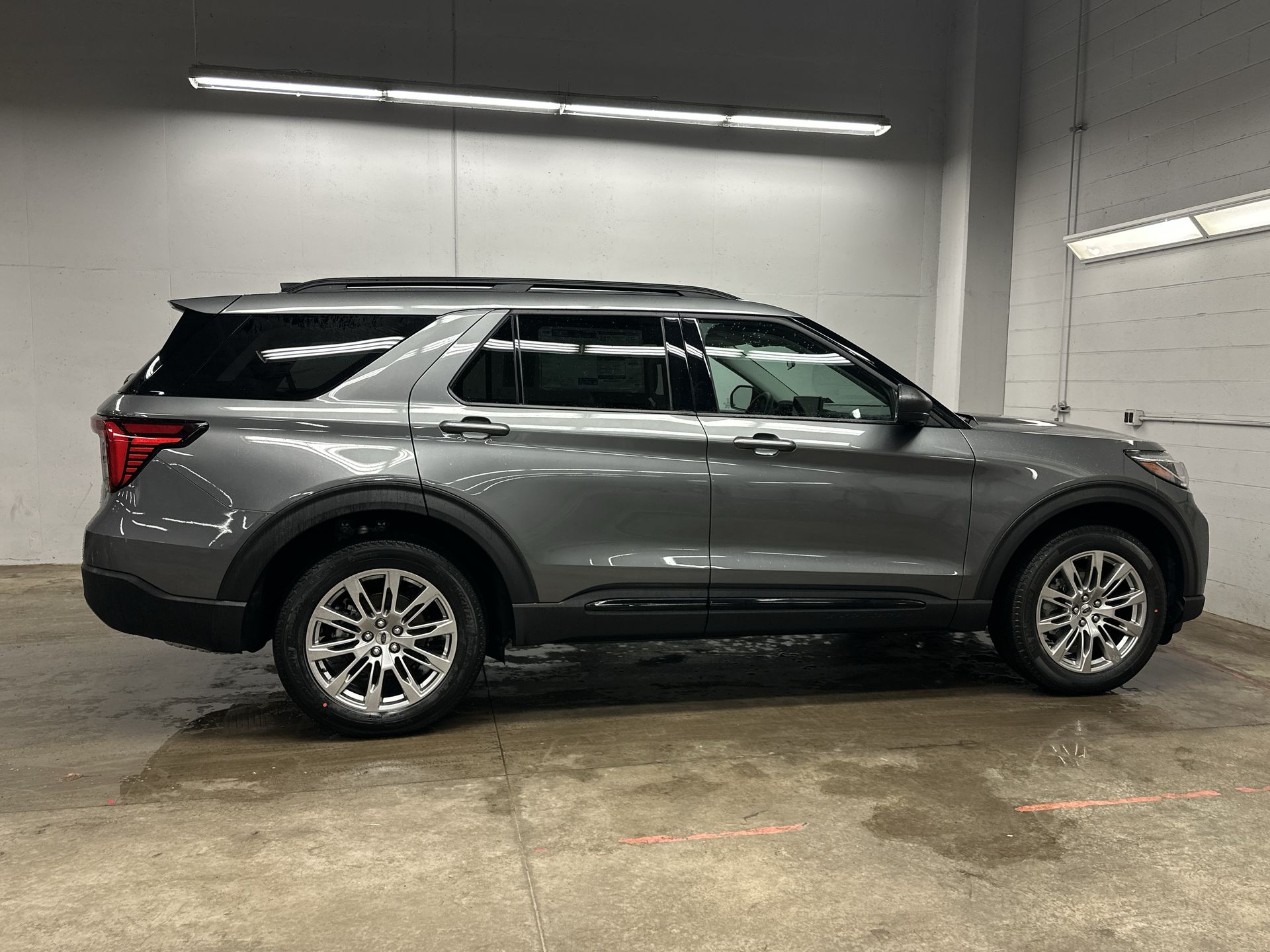 Thumbnail: 2026 Ford Explorer - 3