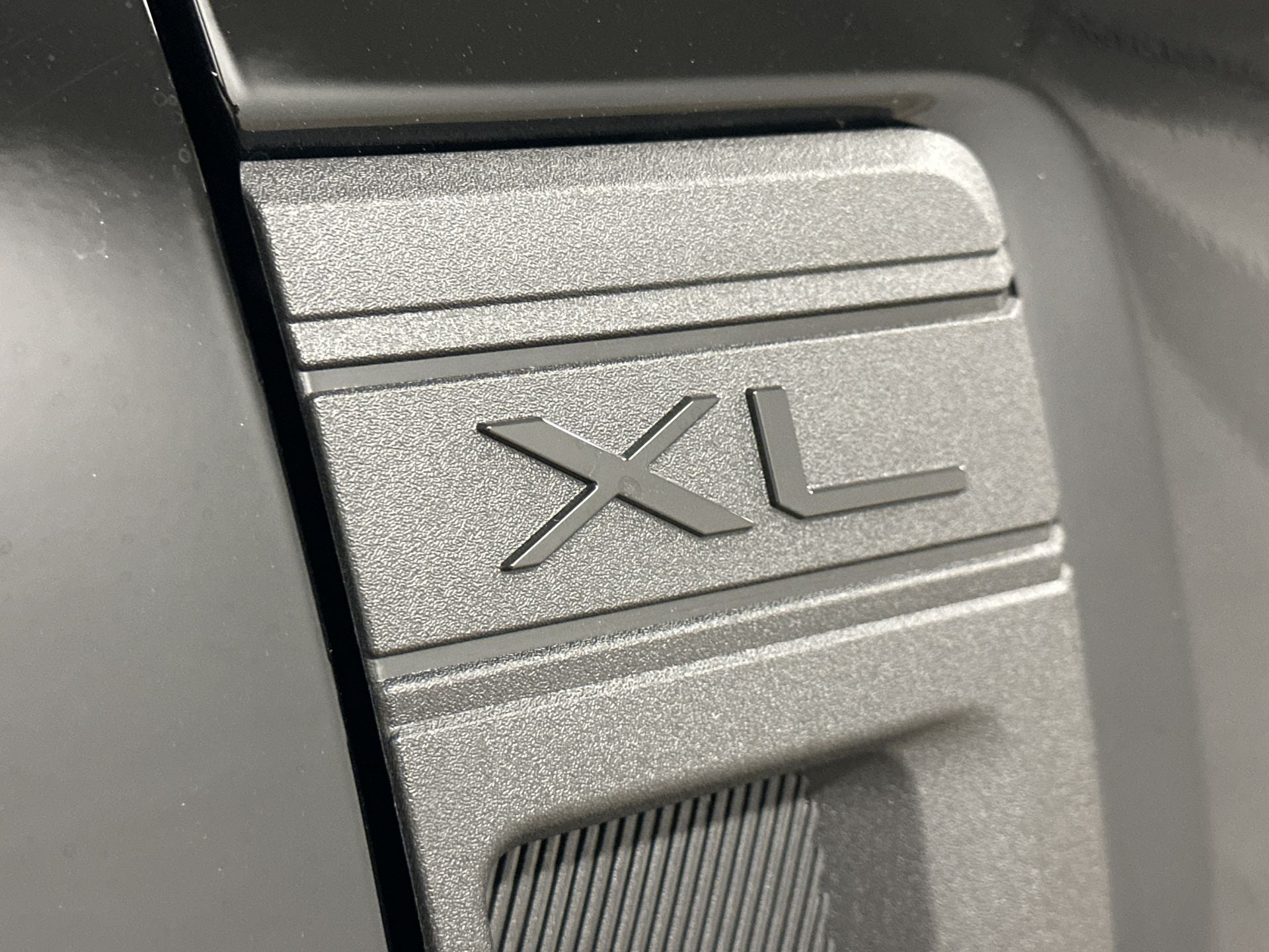 Thumbnail: 2025 Ford Maverick - 26