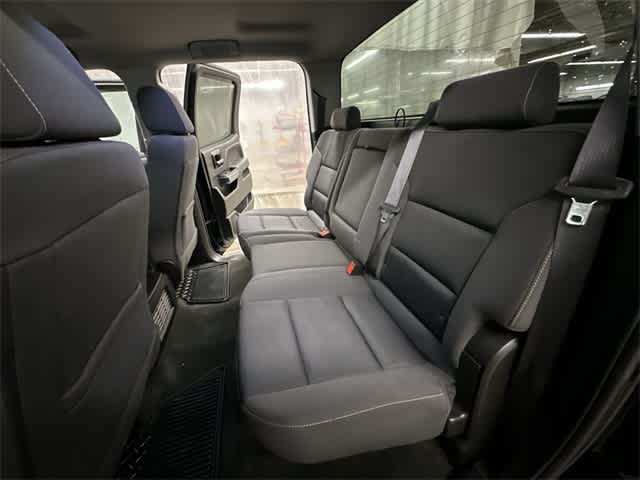 Thumbnail: 2018 Chevrolet Silverado 1500 - 17