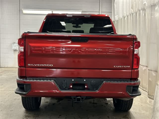 2022 Chevrolet Silverado 1500 Custom photo 3