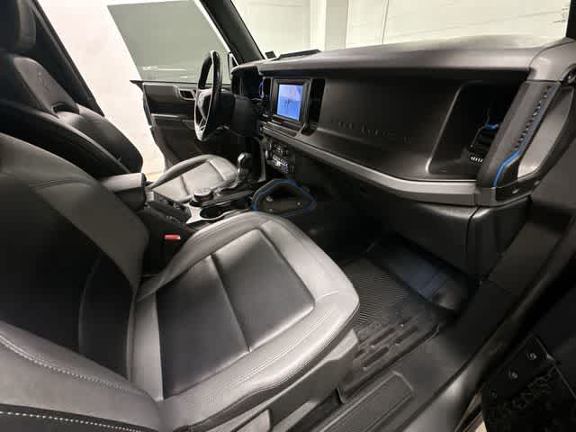 Thumbnail: 2022 Ford Bronco - 21