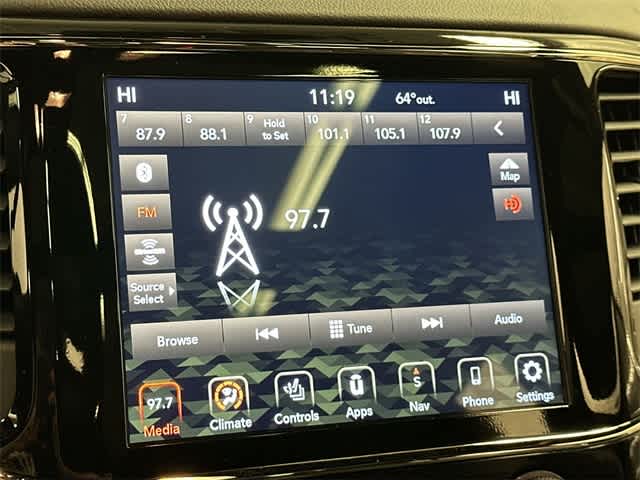 Thumbnail: 2021 Jeep Grand Cherokee - 12