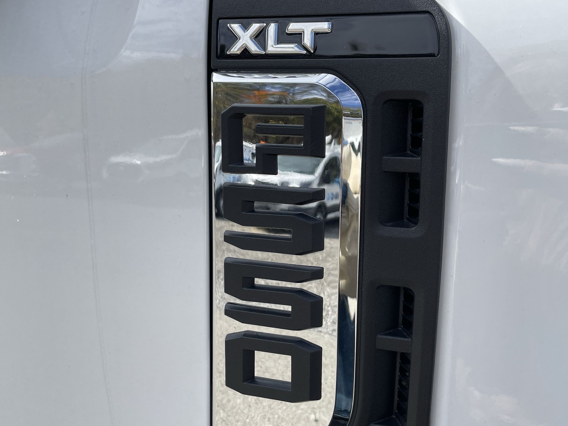 Thumbnail: 2024 Ford Econoline - 23