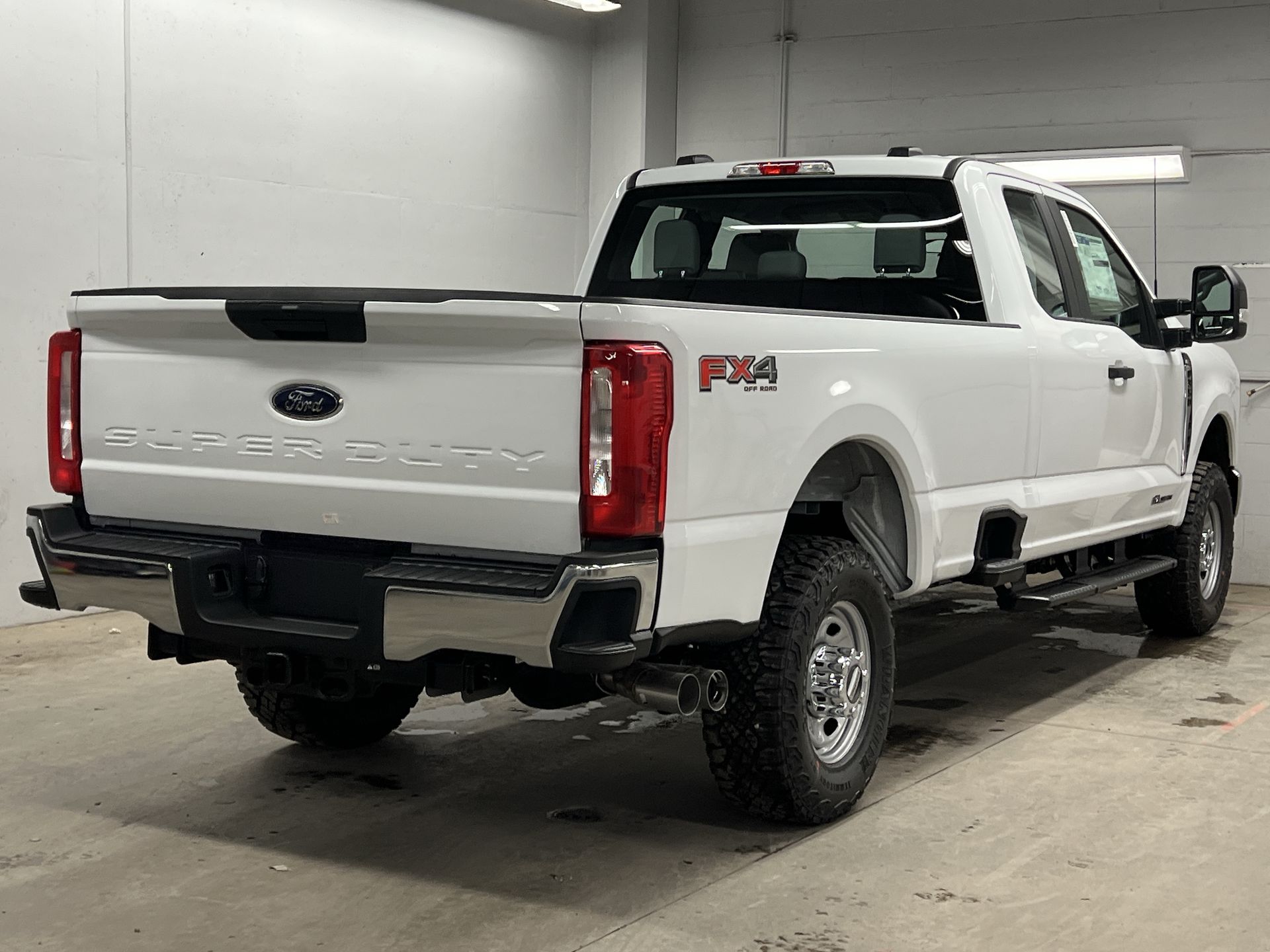 Thumbnail: 2025 Ford Econoline - 30