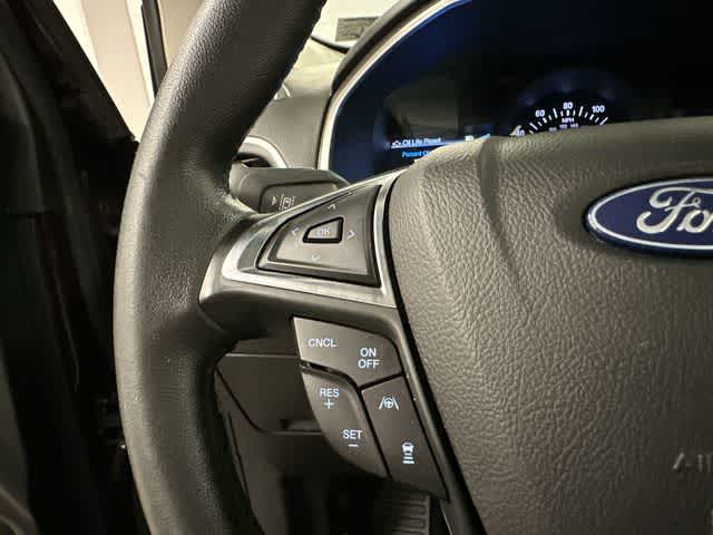 Thumbnail: 2020 Ford Edge - 9