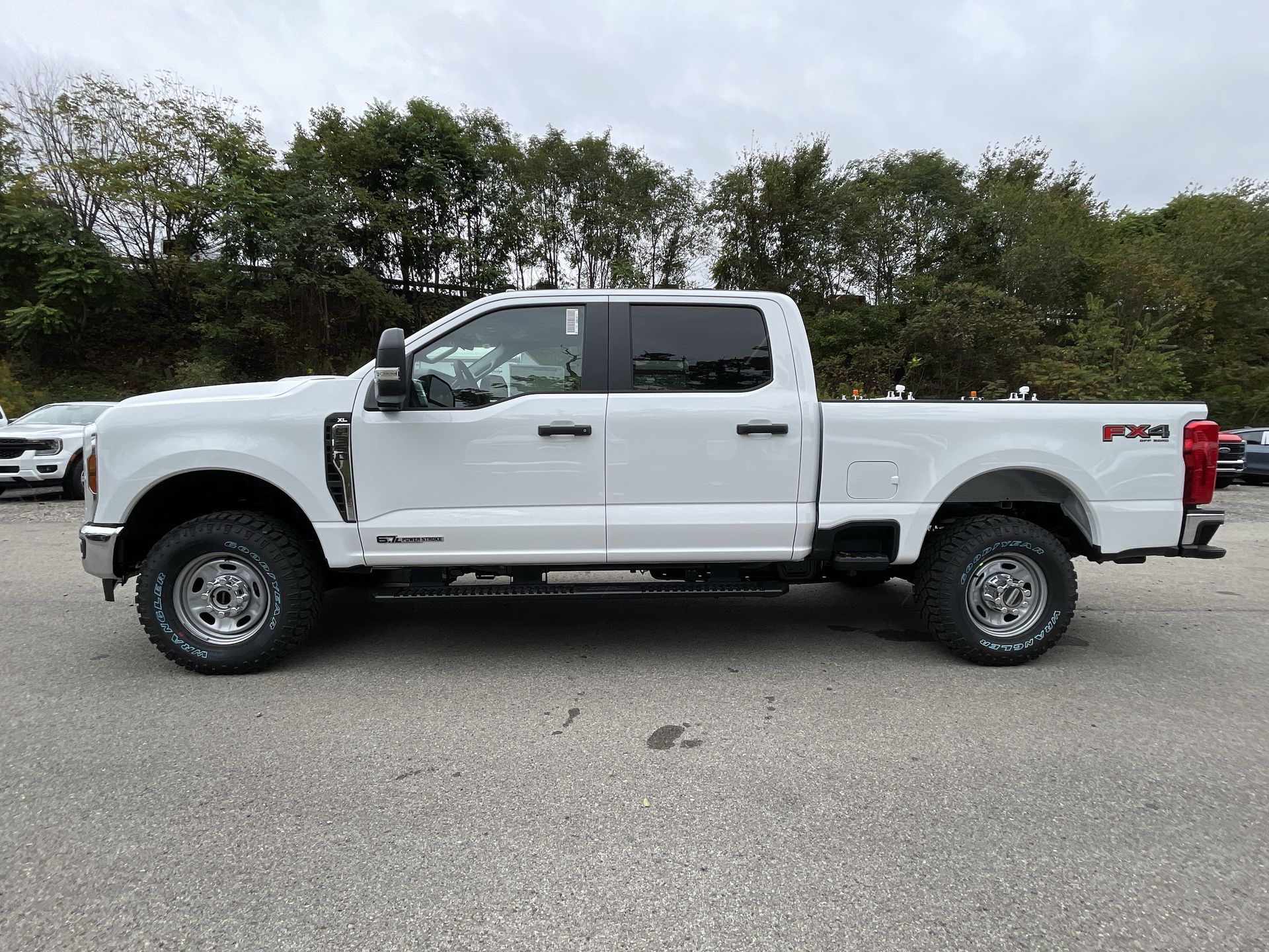 2024 Ford Econoline E-350 2